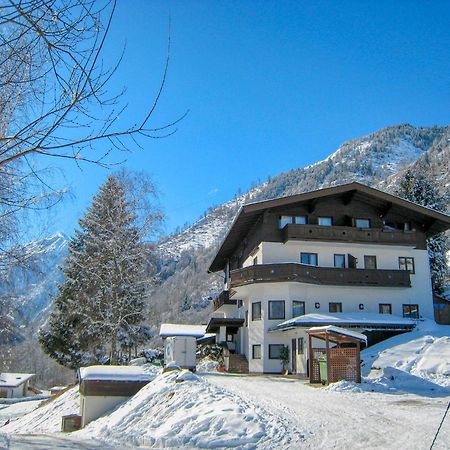 Haus Kitzsteinhorn 6 - By Alpen Apartments Kaprun Exteriör bild